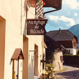 Au Refuge De Blanche Frühstückspension